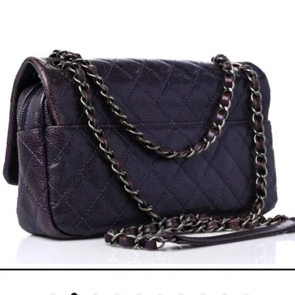 Chanel Easy Flap Shoulder Bag - Picture 3 of 7